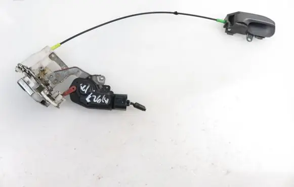 Citroen C1 Front door lock