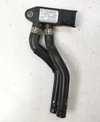 Renault Scenic III - Grand scenic III Exhaust gas pressure sensor 227702184R 0281006252 8201238402