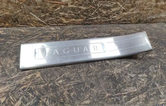 Jaguar XJ X351 Rear sill trim cover AW93F13245BD