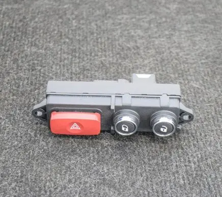 Maserati GranTurismo Hazard light switch 237803 156067820