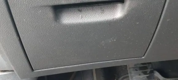 Renault Laguna III Glove box