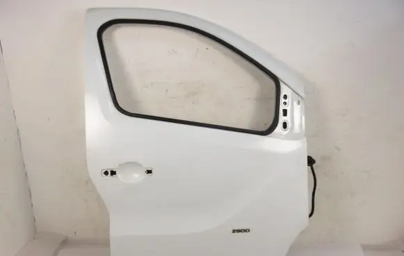 Opel Vivaro Front door