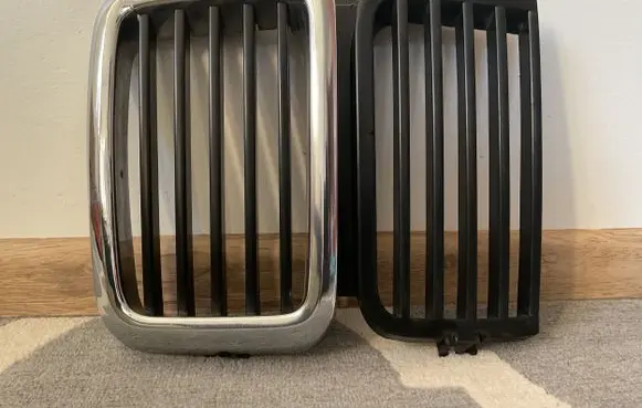 BMW 5 E28 Front grill 51131873253 1873253