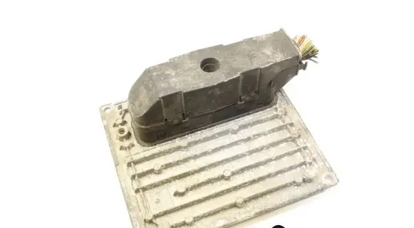 Ford Fiesta Engine control unit/module 6S6112A650GD