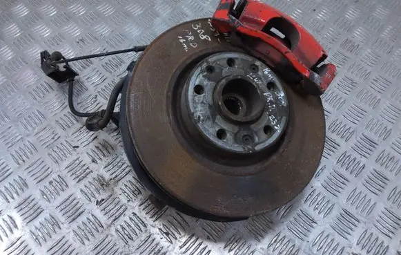Peugeot 308 Front wheel hub