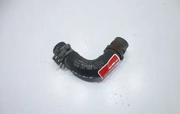 Volkswagen PASSAT B8 Engine coolant pipe/hose 03N121058S