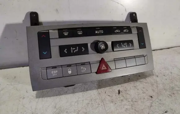 Peugeot 407 Climate control unit 96573328YW