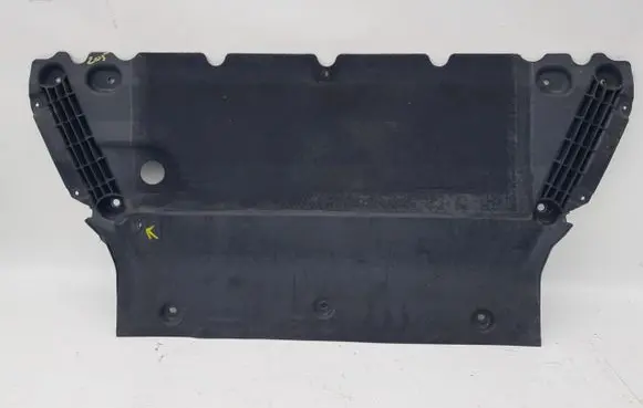 Audi A4 S4 B9 Engine splash shield/under tray 8W0863821F