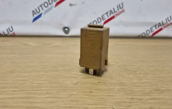 BMW 5 E60 E61 Window control relay 61368384505