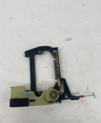 BMW 5 E39 Front door exterior handle/bracket E39L2