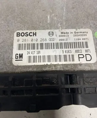 Opel Zafira A Engine control unit/module 0281010268 24417169 28SA9999