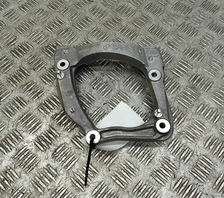 Citroen C4 II A/C compressor mount bracket 9826641380