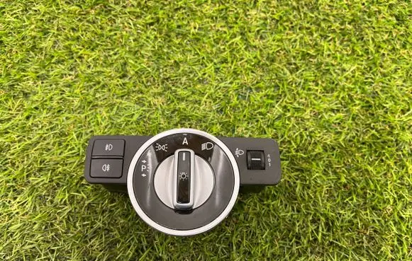 Mercedes-Benz E W212 Light switch
