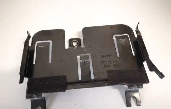 Volkswagen Fox Other exterior part 5z0906329