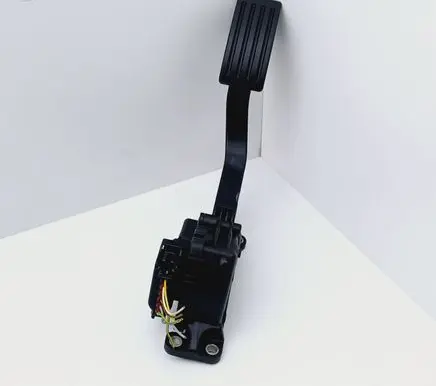 Ford Focus Accelerator throttle pedal 4M519F836AH 6PV00864101