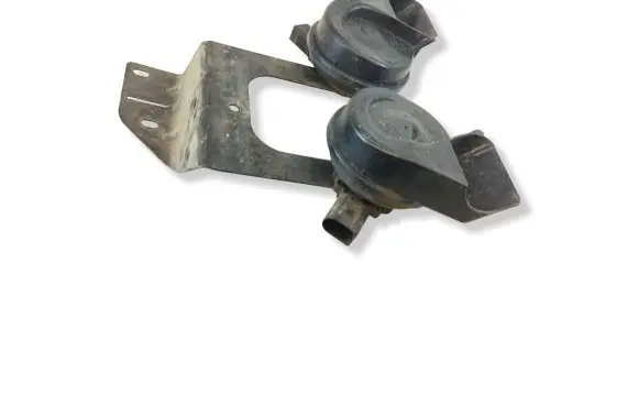 Audi A6 S6 C6 4F Horn signal 703881163