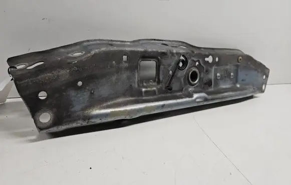 Opel Astra H Top upper radiator support slam panel