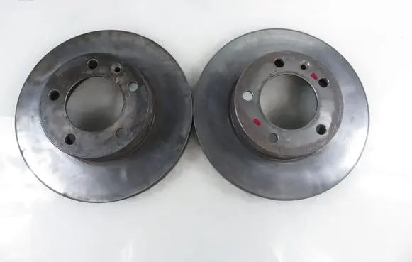 Renault Master II Front brake disc