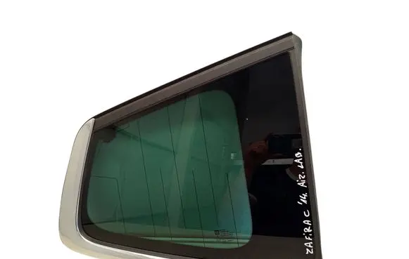Opel Zafira C Rear side window 20957911