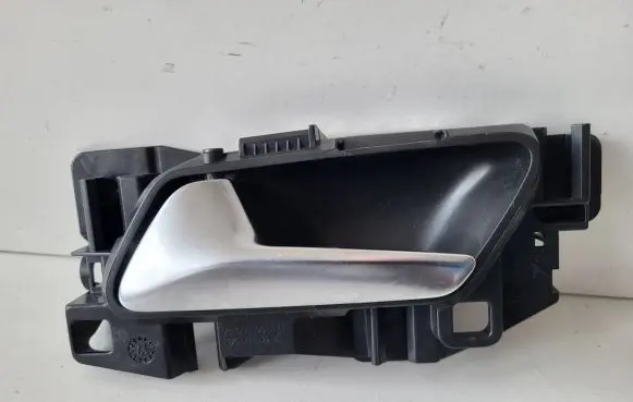Opel Crossland X Front door interior handle 98000001