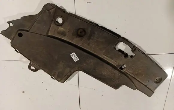 Toyota Avensis T250 Engine bonnet/hood lock trim molding 5314105050