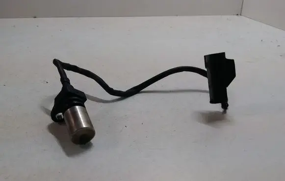 Volvo V70 Crankshaft position sensor 1275599