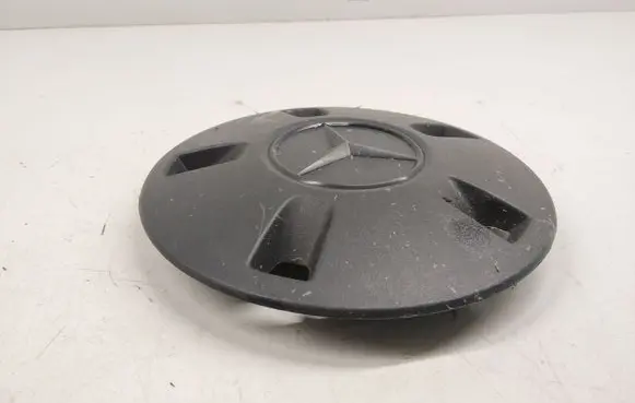 Mercedes-Benz Vito Viano W447 Original wheel cap A4474011600