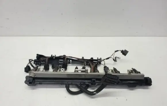 BMW X3 F25 Fuel injectors set 7584698 12527584698 586509