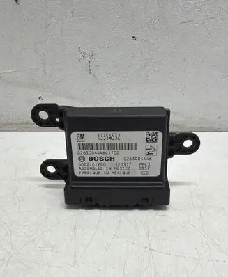Opel Zafira C Parking PDC control unit/module 13354532 6002JC1700 120317