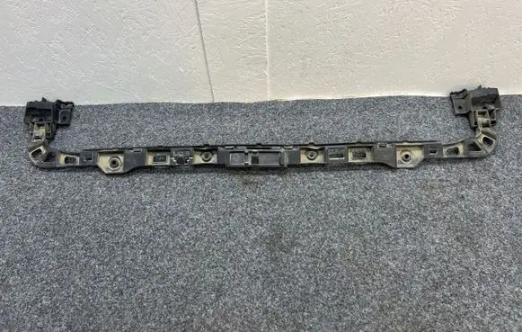 Volkswagen Golf VI Rear bumper mounting bracket 5K6807863 5K6807394A 5K6807393A