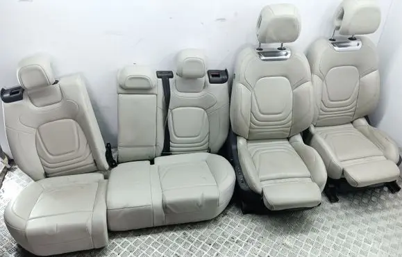 Seat set
