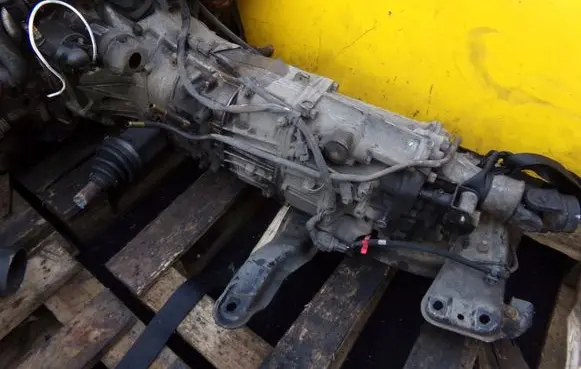 Subaru Forester SG Manual 6 speed gearbox TY755VG7AA