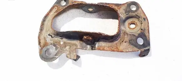 Volkswagen PASSAT B6 Bracket in trunk/boot