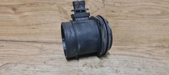 Volvo XC70 Mass air flow meter 0281002730