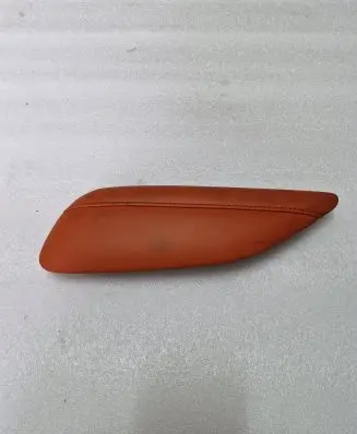Chevrolet Camaro Front door trim bar 84416426
