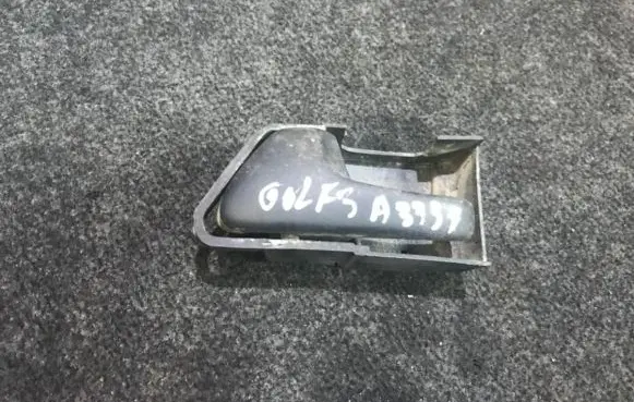 Volkswagen Golf III Rear door interior handle 1h0837141