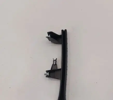 Fiat 500E Front door coupe window/glass frame 52138055L