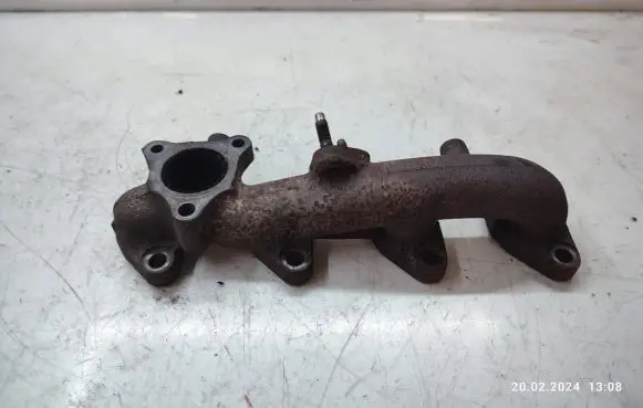 KIA Ceed Exhaust manifold