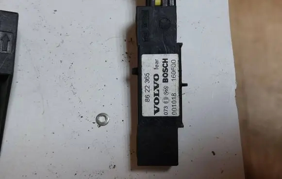Volvo S80 Airbag deployment crash/impact sensor 8622365 009091