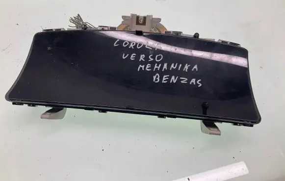 Toyota Corolla Verso E121 Speedometer (instrument cluster) 8380013120 2574108760
