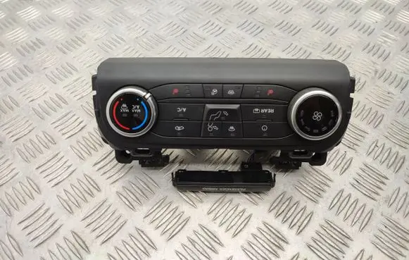 Ford Focus Climate control unit KX7T19980HA