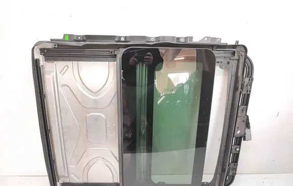 BMW X6 M Sunroof set 7896612