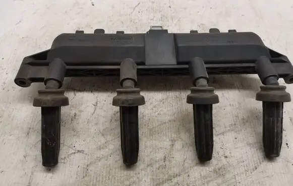 High voltage ignition coil
