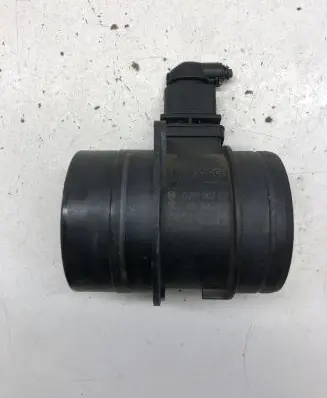 Audi A4 S4 B8 8K Mass air flow meter 03G906461C 0281002735