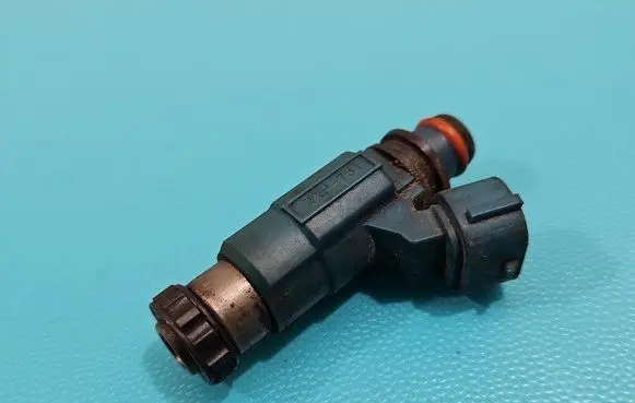 Mazda 626 Fuel injector INP-781 IMPRK1454142