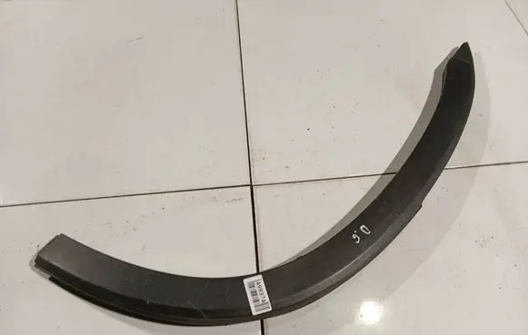 KIA Sorento Rear arch trim 877442P000
