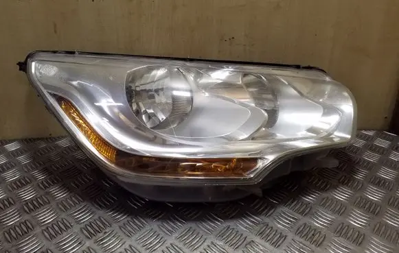 Citroen DS4 Headlight/headlamp 9674903680