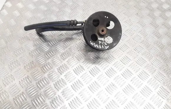 Toyota Avensis T250 Power steering pump