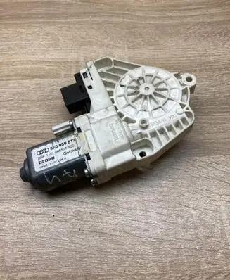 Audi A4 S4 B8 8K Rear door window regulator motor 8K0959812