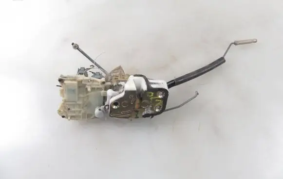 Honda Accord Front door lock 
